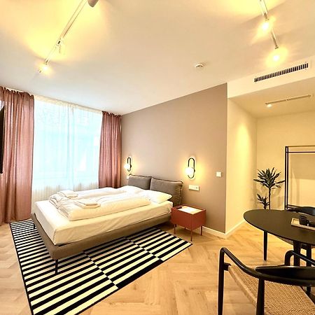 Stayzz By Homyzz - Modern Studios Alsterdorf -Winterhude- Stadtpark Hamburg Exterior foto