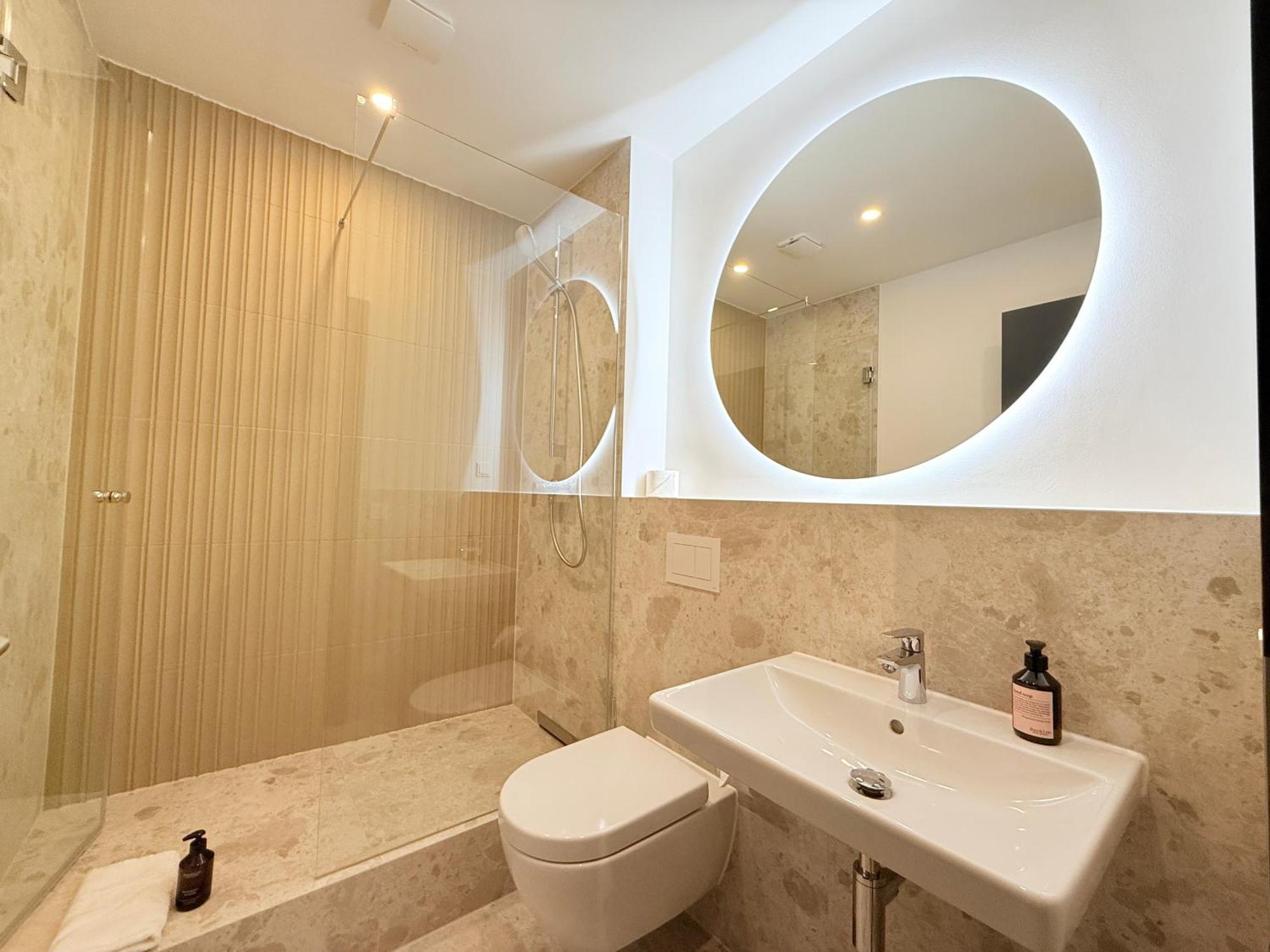 Stayzz By Homyzz - Modern Studios Alsterdorf -Winterhude- Stadtpark Hamburg Exterior foto
