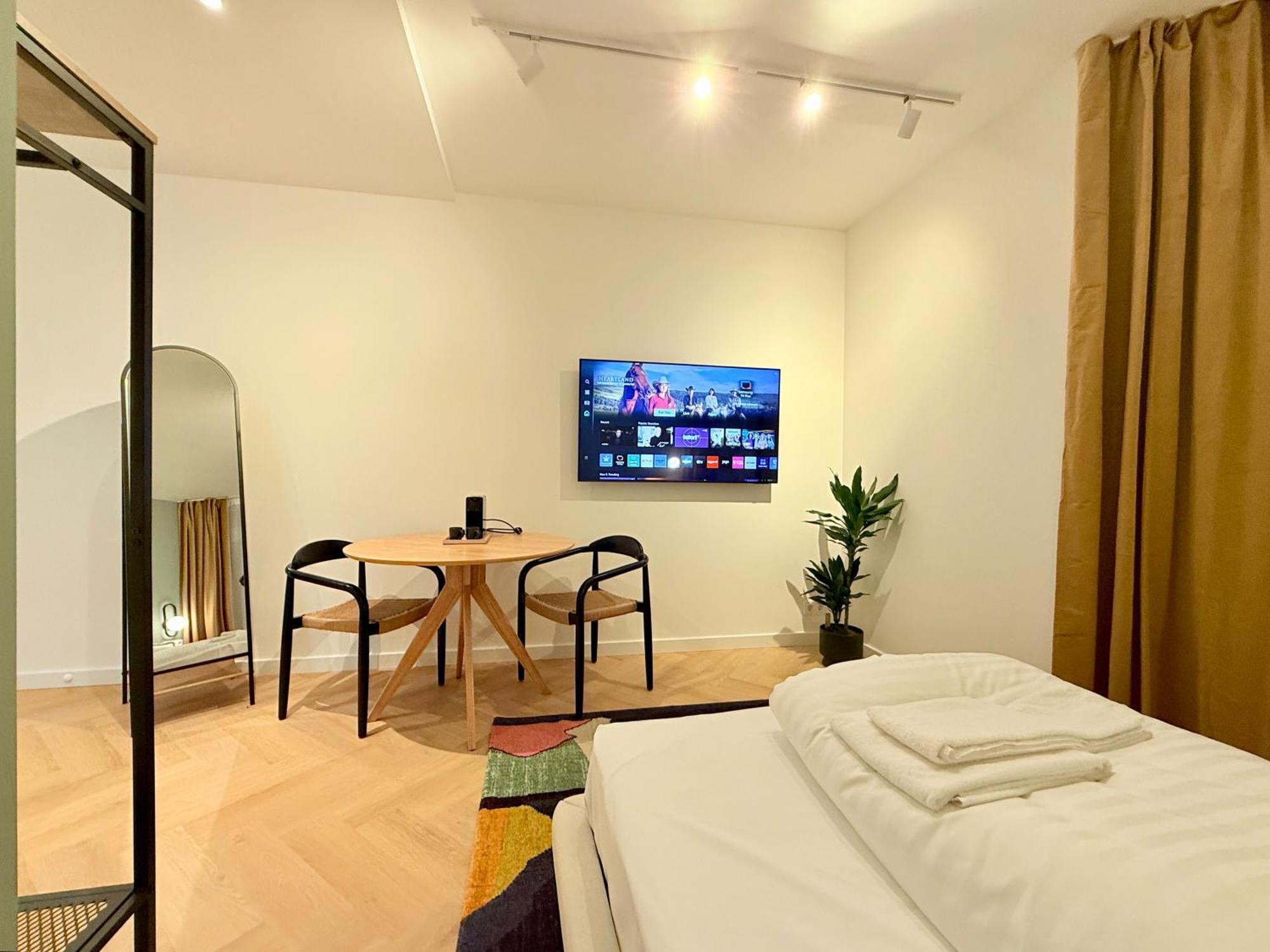 Stayzz By Homyzz - Modern Studios Alsterdorf -Winterhude- Stadtpark Hamburg Exterior foto